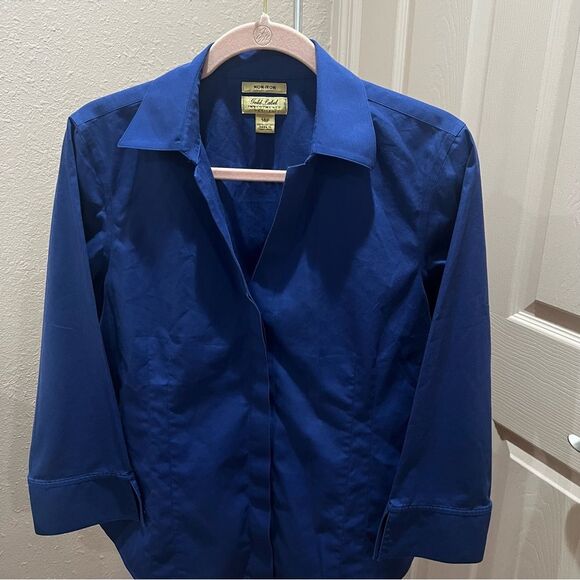 * Taylor Gold Label Non-Iron 3/4 Sleeve Button
Front Shirt - Picture 7 of 16